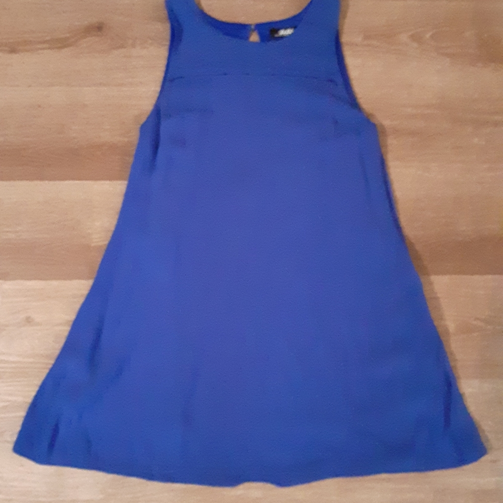 Lulu's sleeveless dress